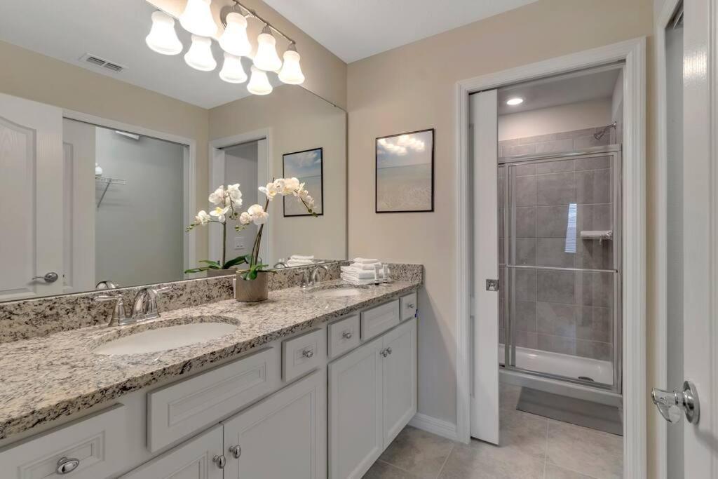 Ferienhaus 5bd 4.5bth W/ Pool - 20mins To Davenport