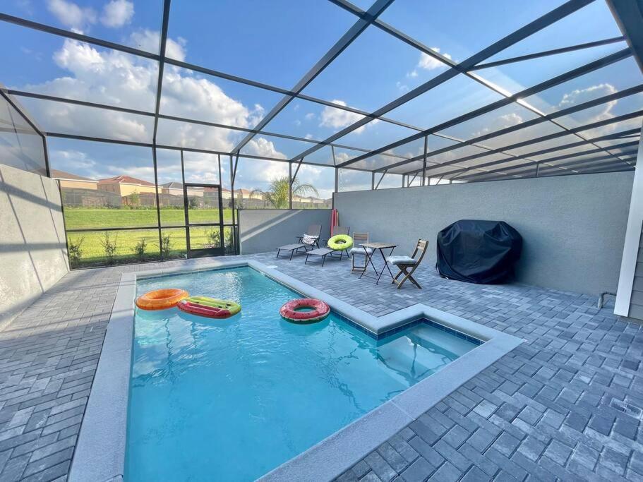 5bd 4.5bth W/ Pool - 20mins To Ferienhaus